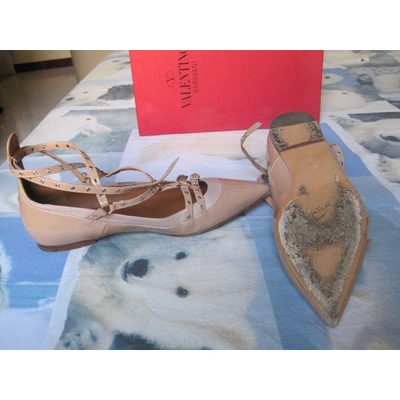 VALENTINO GARAVANI Pre-owned Rockstud Patent Leather Ballet Flats In Pink