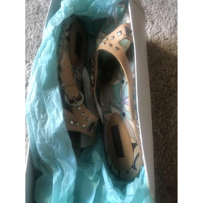 Pre-owned Emilio Pucci Leather Mules In Beige