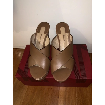 Pre-owned Ferragamo Brown Leather Mules & Clogs
