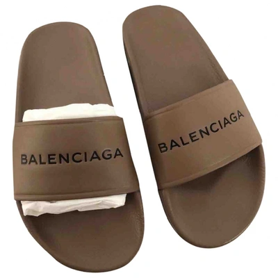 Pre-owned Balenciaga Camel Rubber Sandals