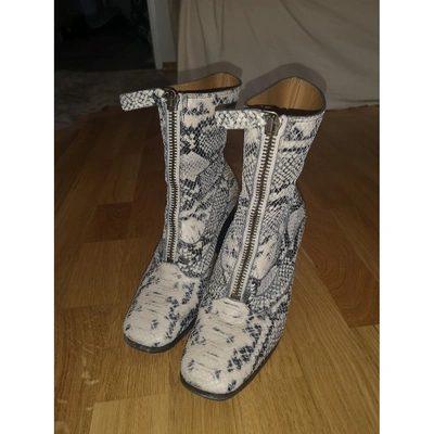 Pre-owned Chloé Lexie Grey Python Ankle Boots