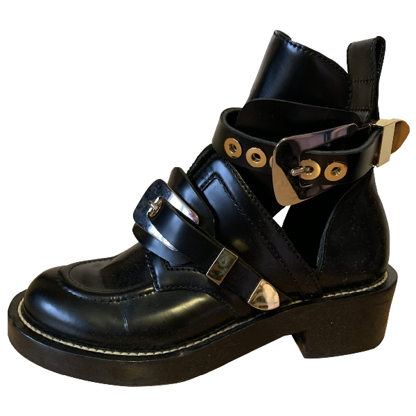 balenciaga black ceinture leather ankle boots