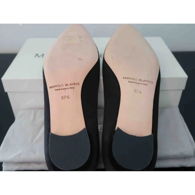 Pre-owned Manolo Blahnik Hangisi Cloth Ballet Flats In Black