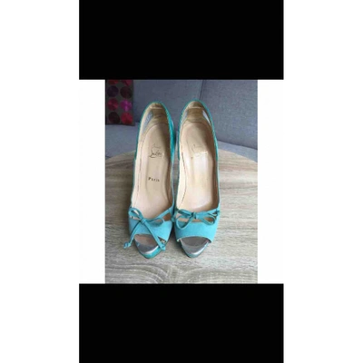 Pre-owned Christian Louboutin Very Privé Turquoise Suede Heels