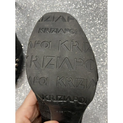 Pre-owned Krizia Cloth Heels In Black
