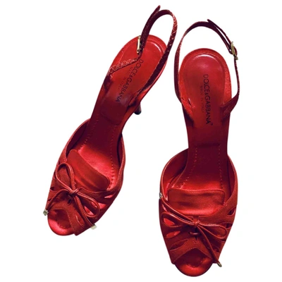 Pre-owned Dolce & Gabbana Heels In Red