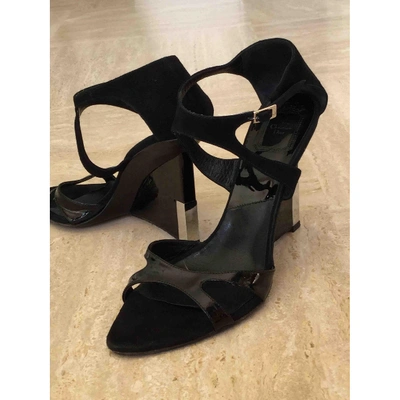 Pre-owned Dior Patent Leather Heels In Black