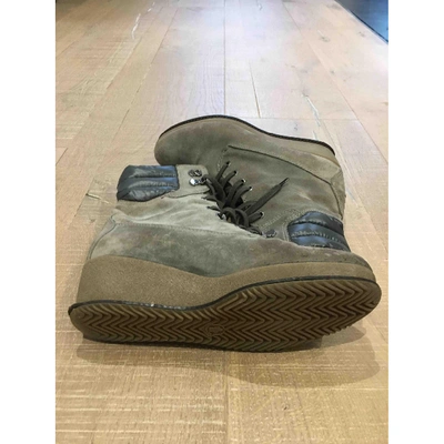 Pre-owned Moncler Grey Leather Ankle Boots