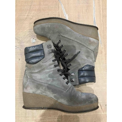 Pre-owned Moncler Grey Leather Ankle Boots