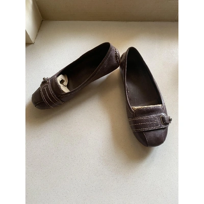 Pre-owned Timberland Leather Flats In Brown