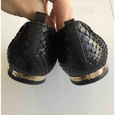 Pre-owned Burberry Black Python Ballet Flats