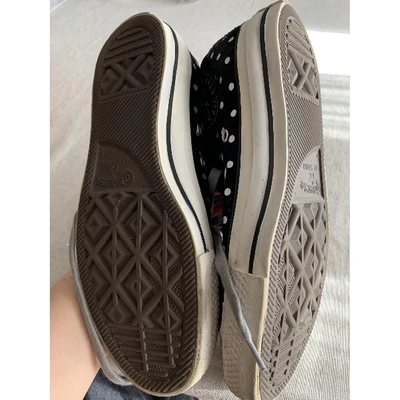 Pre-owned Converse Flats In Black