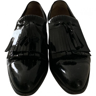 Pre-owned Lanvin Patent Leather Flats In Black