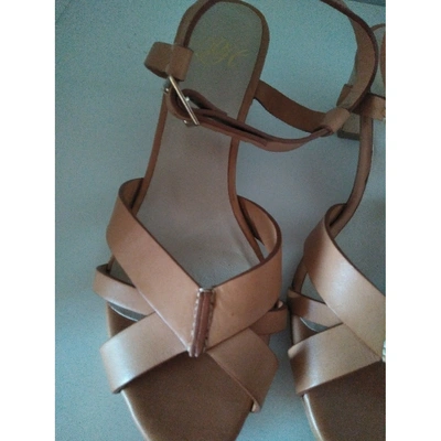 Pre-owned Pedro Del Hierro Leather Sandals In Camel