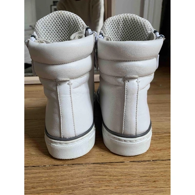 Pre-owned Sartore Leather Trainers In White