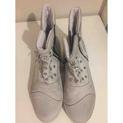 Pre-owned Bruno Bordese Leather Ankle Boots In White
