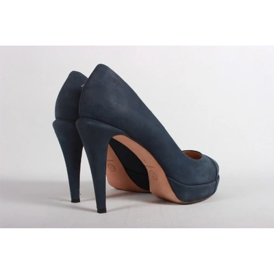 Pre-owned Chanel Leather Heels In Navy