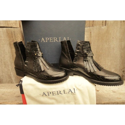 Pre-owned Aperlai Leather Ankle Boots In Black
