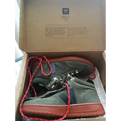 Pre-owned Veja Green Leather Boots