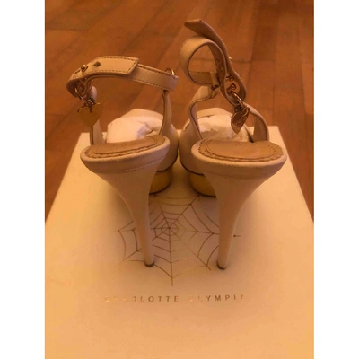 Pre-owned Charlotte Olympia Debbie Leather Heels In White