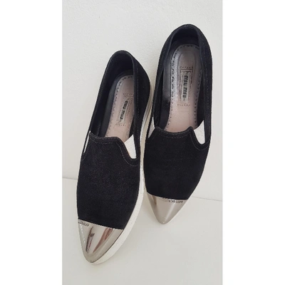 Pre-owned Miu Miu Leather Flats In Black