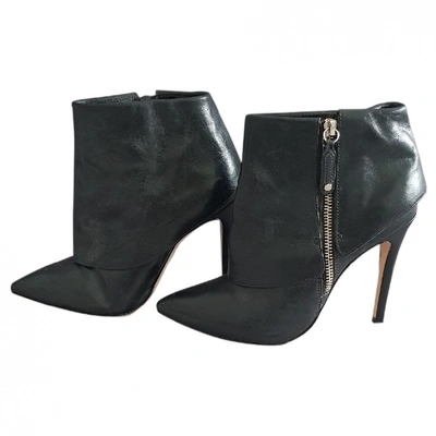 ALICE AND OLIVIA Pre-owned Leather Ankle Boots In Black