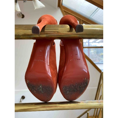 Pre-owned Saint Laurent Palais Heels In Orange