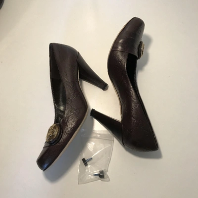 Pre-owned Gucci Leather Heels In Brown