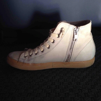 Pre-owned Leather Crown Leather Trainers In White