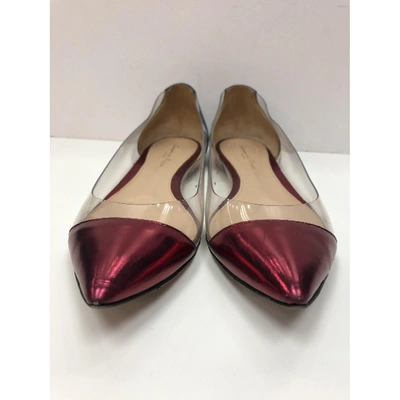 Pre-owned Gianvito Rossi Flats In Red