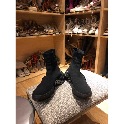 Pre-owned Louis Vuitton Archlight Cloth Trainers In Black