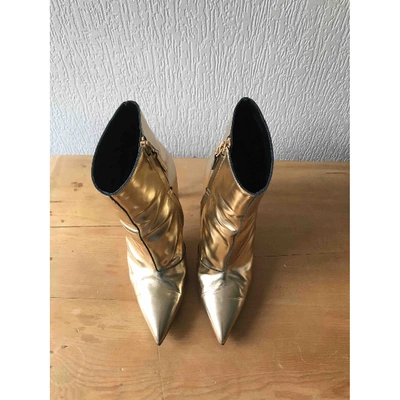 Pre-owned Balenciaga Gold Patent Leather Ankle Boots