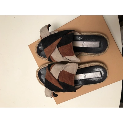 N°21 Pre-owned Sandals In Brown