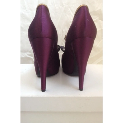 Pre-owned Lanvin Cloth Heels In Purple