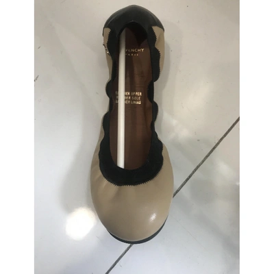 GIVENCHY Pre-owned Leather Ballet Flats In Beige