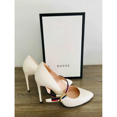 Pre-owned Gucci Sylvie Leather Heels In White