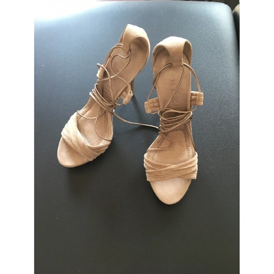 Pre-owned Burberry Sandals In Beige
