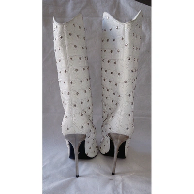 Pre-owned Versace Leather Boots In White