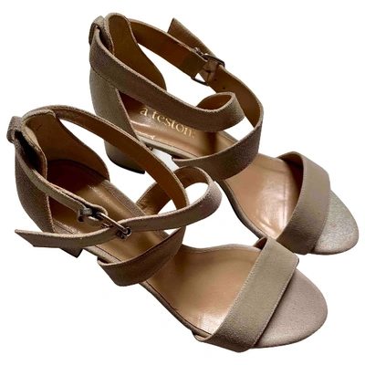 Pre-owned A. Testoni' Leather Sandals In Beige