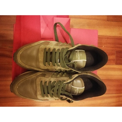 Pre-owned Valentino Garavani Rockrunner Leather Trainers In Khaki