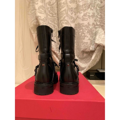 Pre-owned Valentino Garavani Rockstud Leather Biker Boots In Black