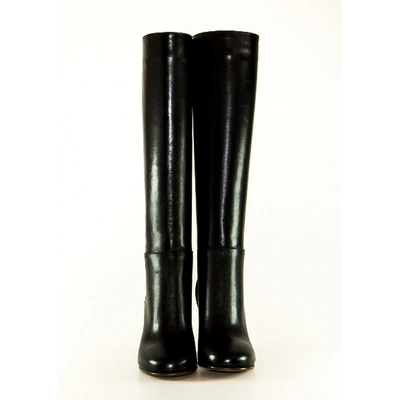 Pre-owned Valentino Garavani Rockstud Patent Leather Boots In Black