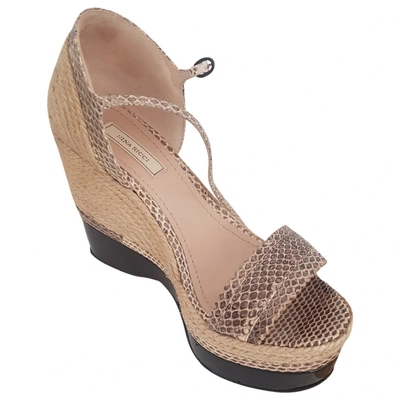 Pre-owned Nina Ricci Leather Espadrilles In Beige