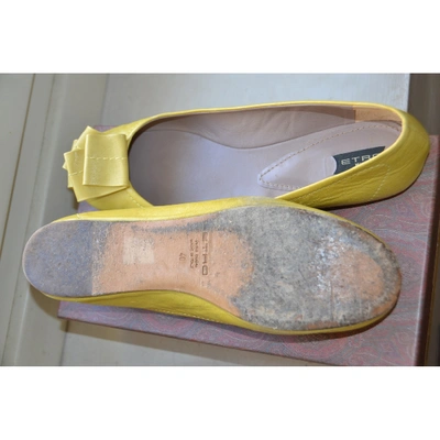 Pre-owned Etro Yellow Leather Ballet Flats