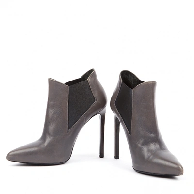 Pre-owned Saint Laurent Grey Leather Ankle Boots