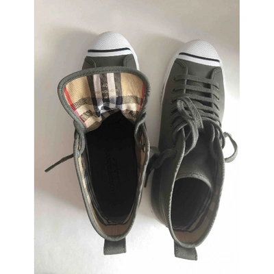 Pre-owned Burberry Khaki Cloth Trainers