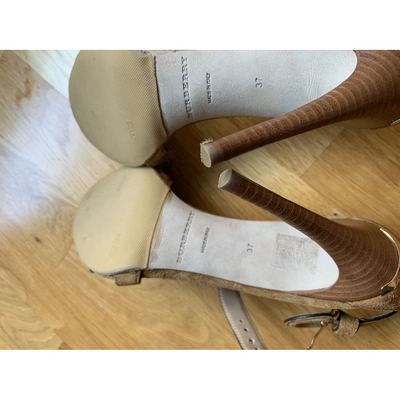 Pre-owned Burberry Sandal In Beige