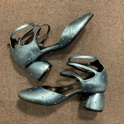 Pre-owned Carven Blue Suede Sandals