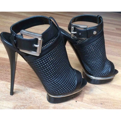 Pre-owned Le Silla Leather Sandals In Black