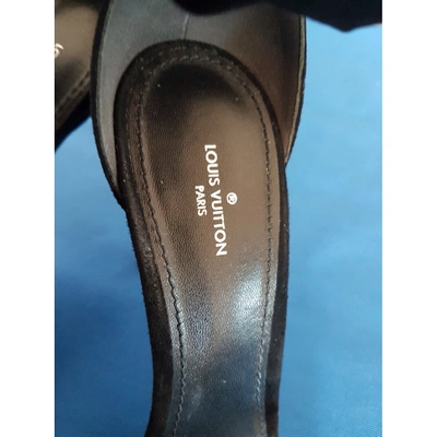 Pre-owned Louis Vuitton Sandals In Black